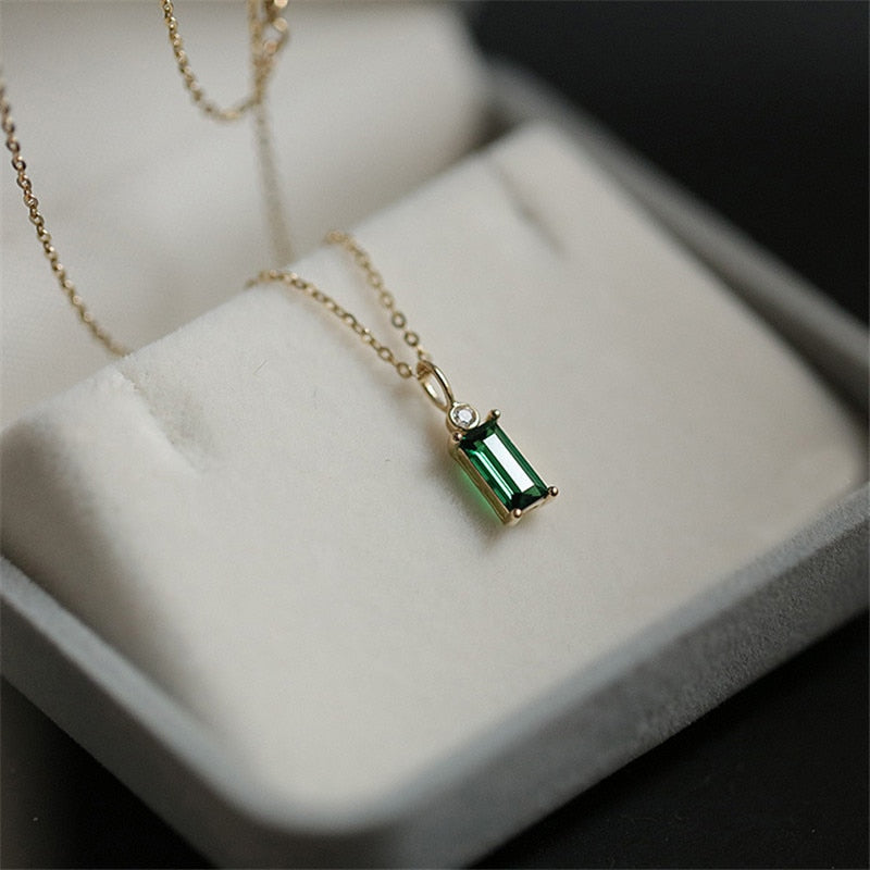 Collier pendentif or argent et cristal vert