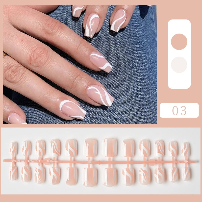 Ongle de Beauté décorés - French Love